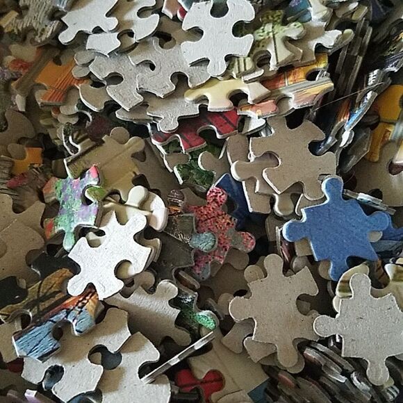 Puzzle 1000 piece or per shown in show POSTER inside included Unisex Hobby - Picture 9 of 10